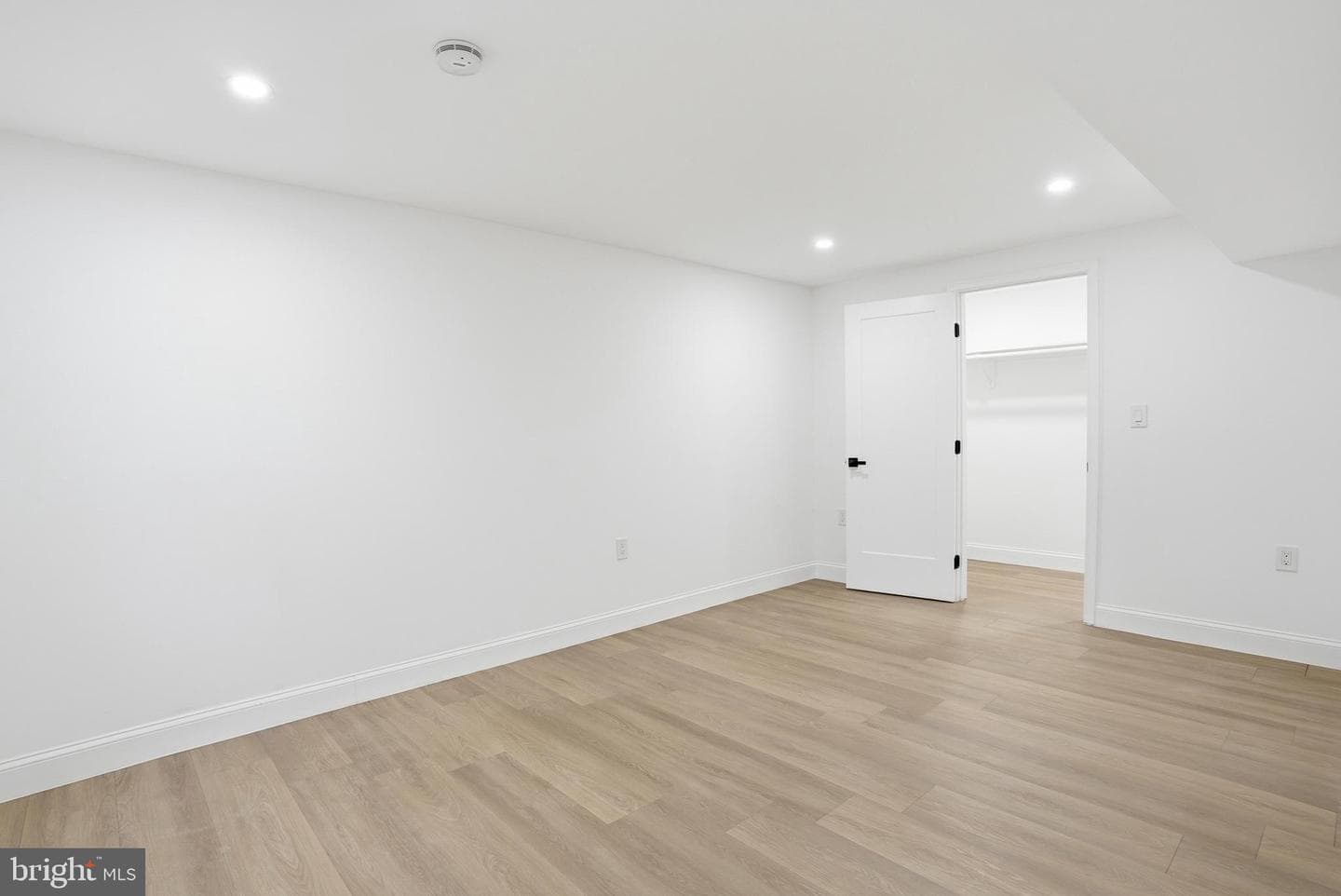 10704 Howerton Avenue photo 19