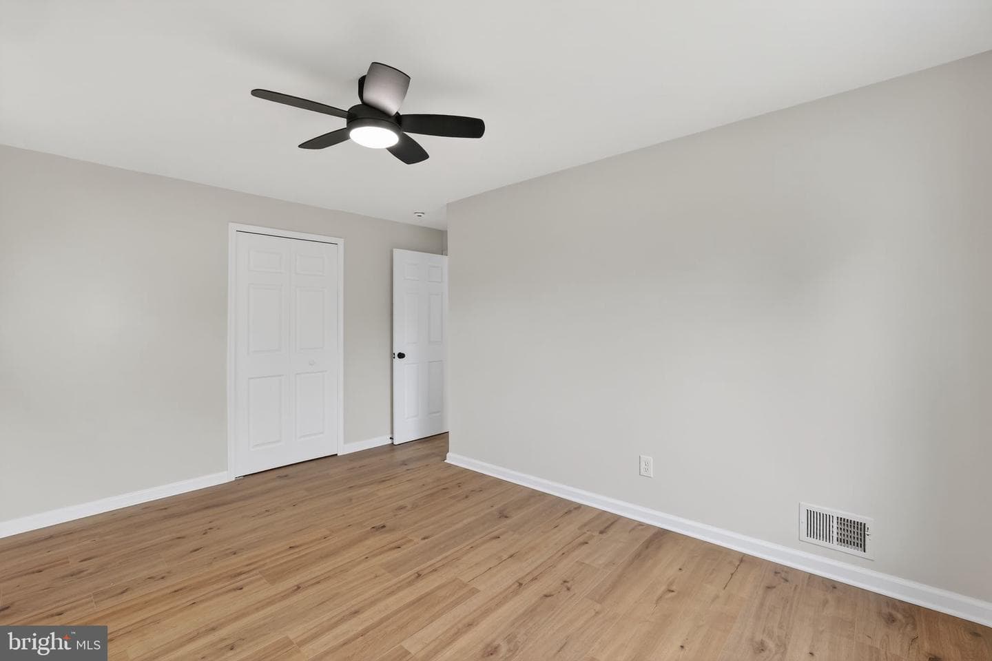 3811 Egan Drive photo 25