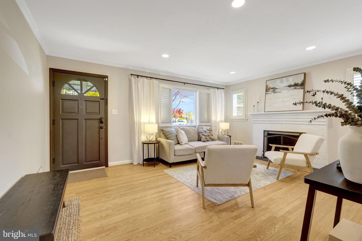 4132 Addison Road photo 6