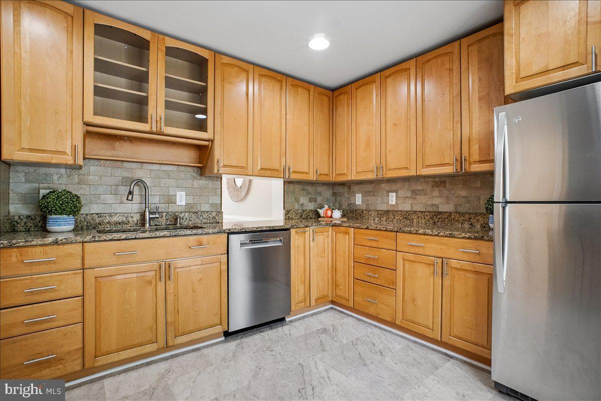 3982 Wilcoxson Drive photo 7