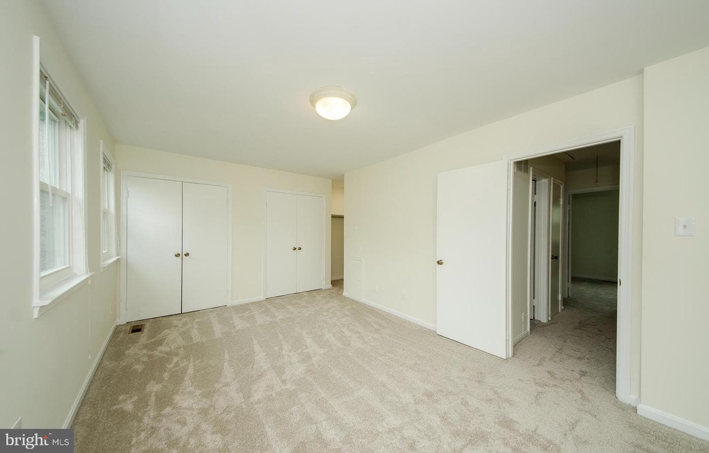 10413 Courthouse Dr photo 17
