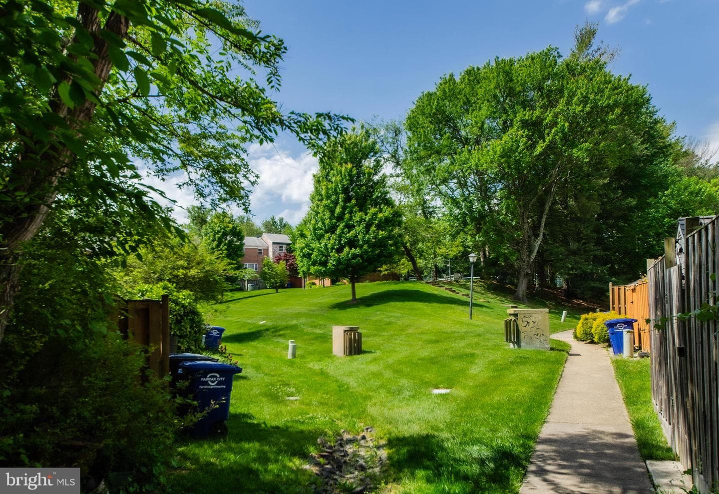 10413 Courthouse Dr photo 33