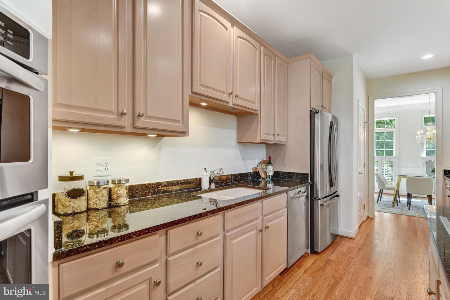 3842 Farrcroft Green photo 28
