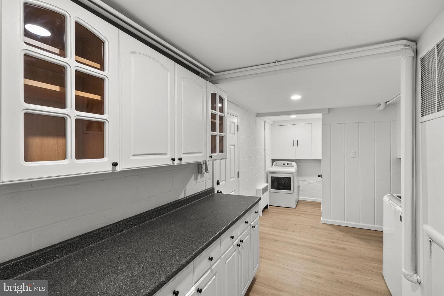 10242 Stratford Avenue photo 20
