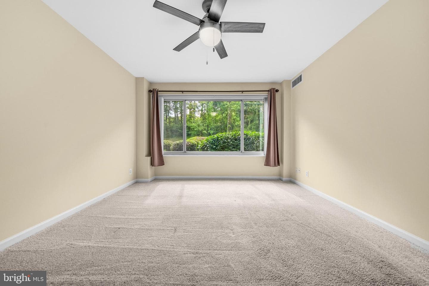 10570 Main Street #218 photo 17