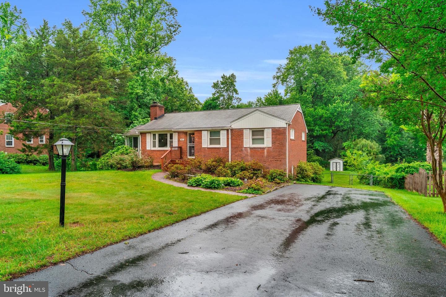 3817 Estel Road photo 3