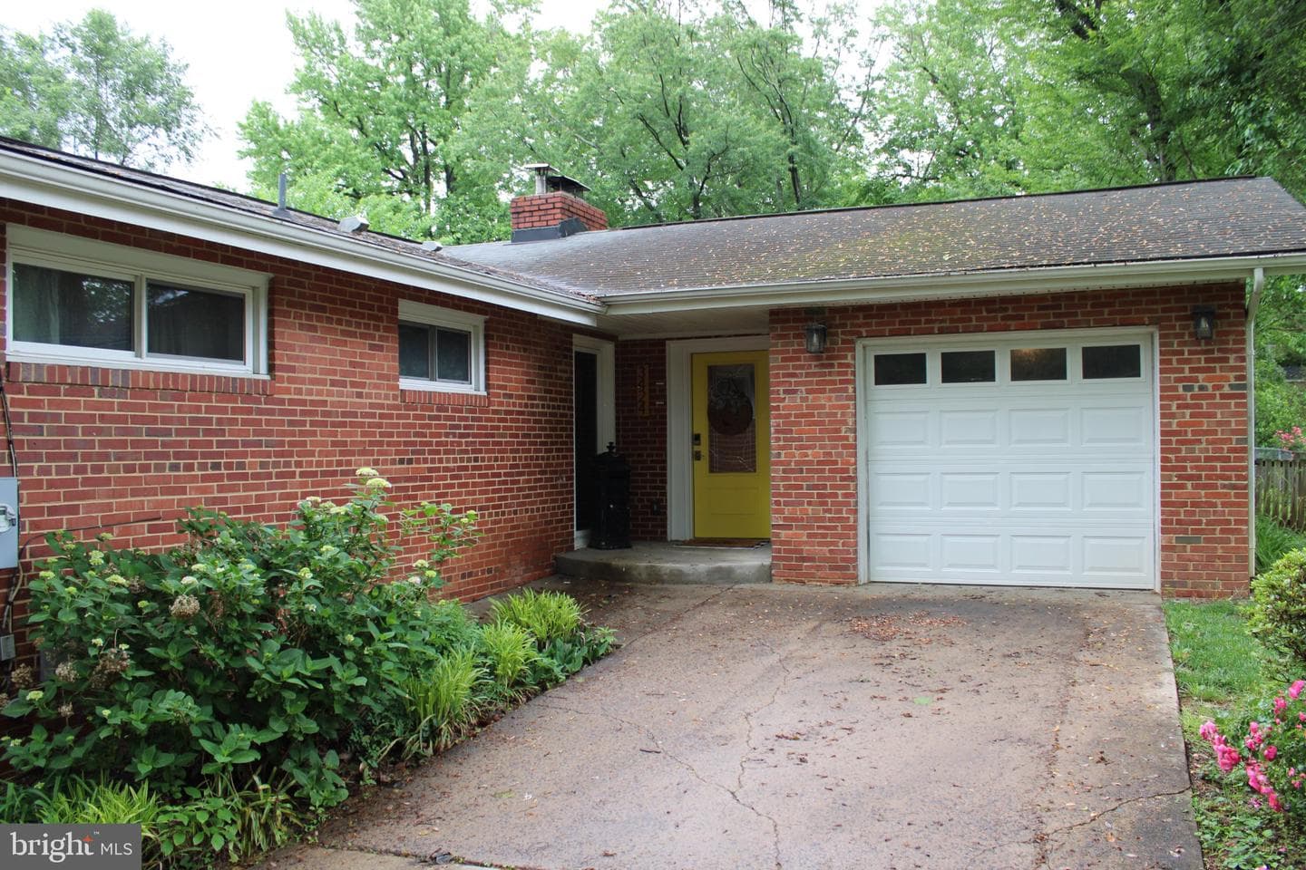 3424 Brookwood Drive photo 3