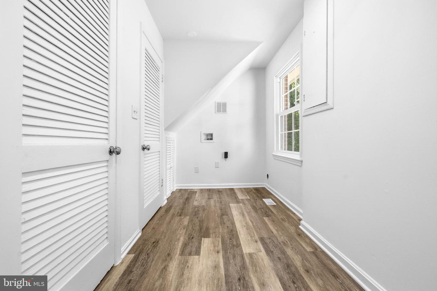 10705 Oak Pl photo 12
