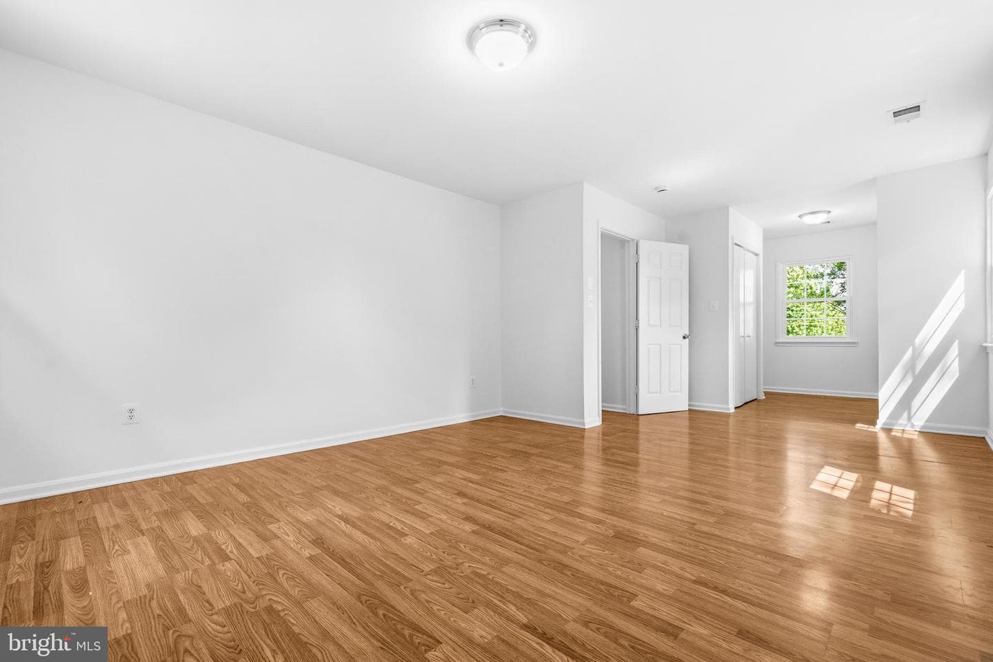 10705 Oak Pl photo 27
