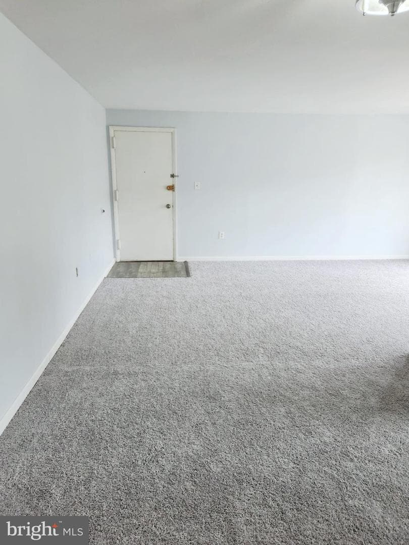 9471 Fairfax Boulevard #201 photo 9