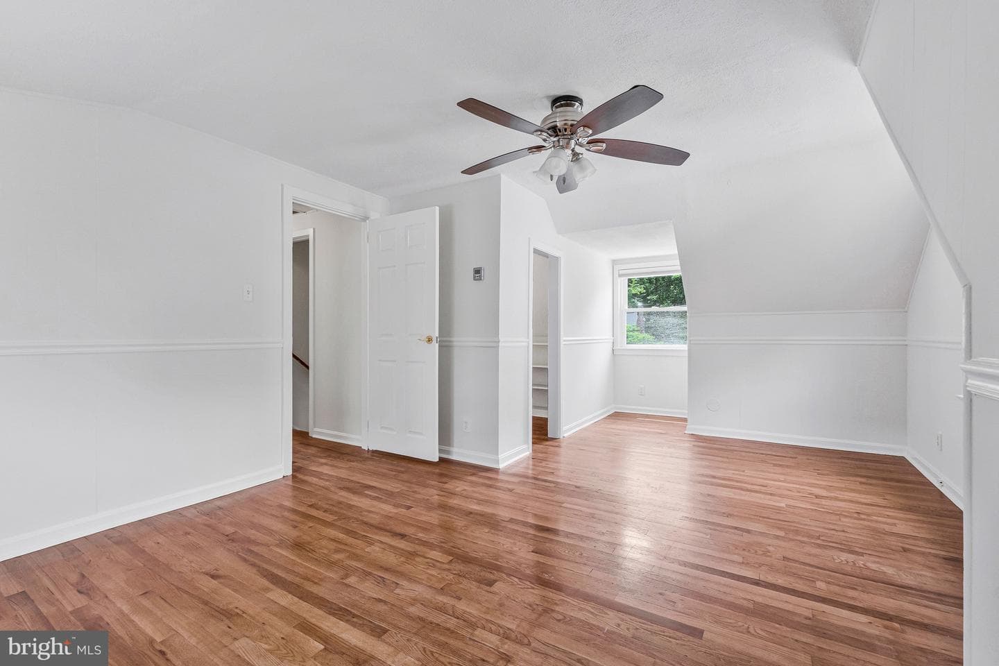 10824 Scott Drive photo 14