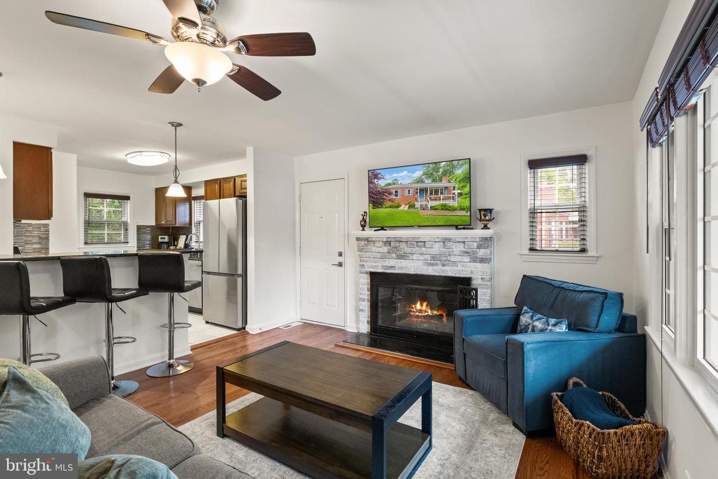 3912 Fairview Drive photo 8