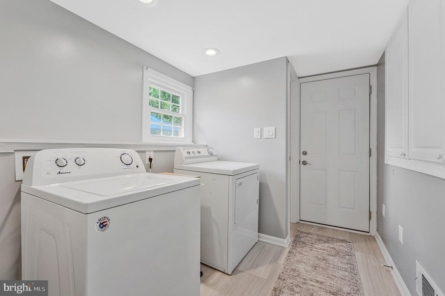 10371 Stratford Avenue photo 22