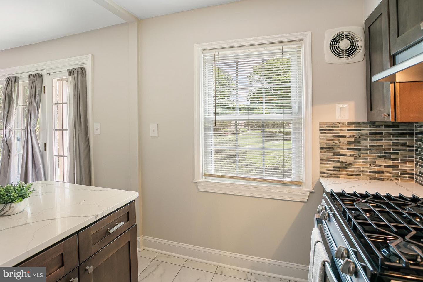 9495 Fairfax Boulevard #103 photo 6