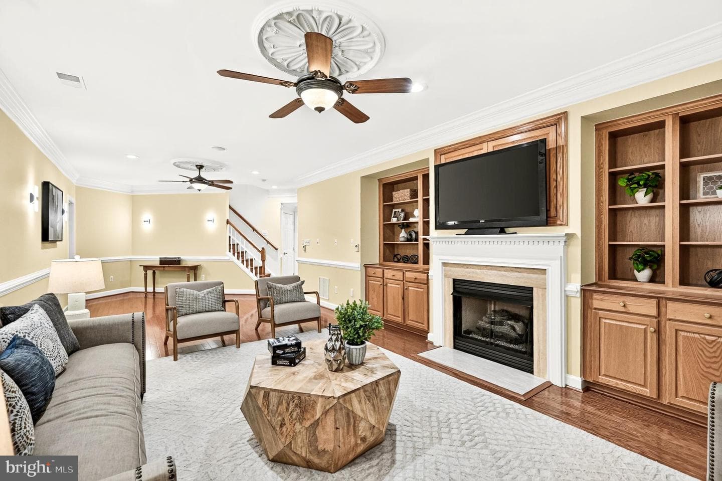 3860 Farrcroft Drive photo 38