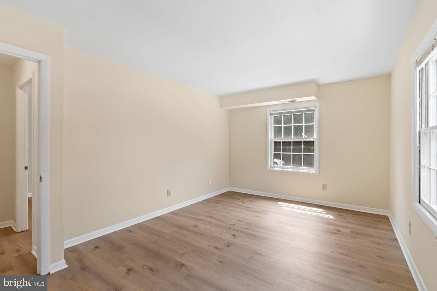 3901 Lyndhurst Dr # 201 photo 23