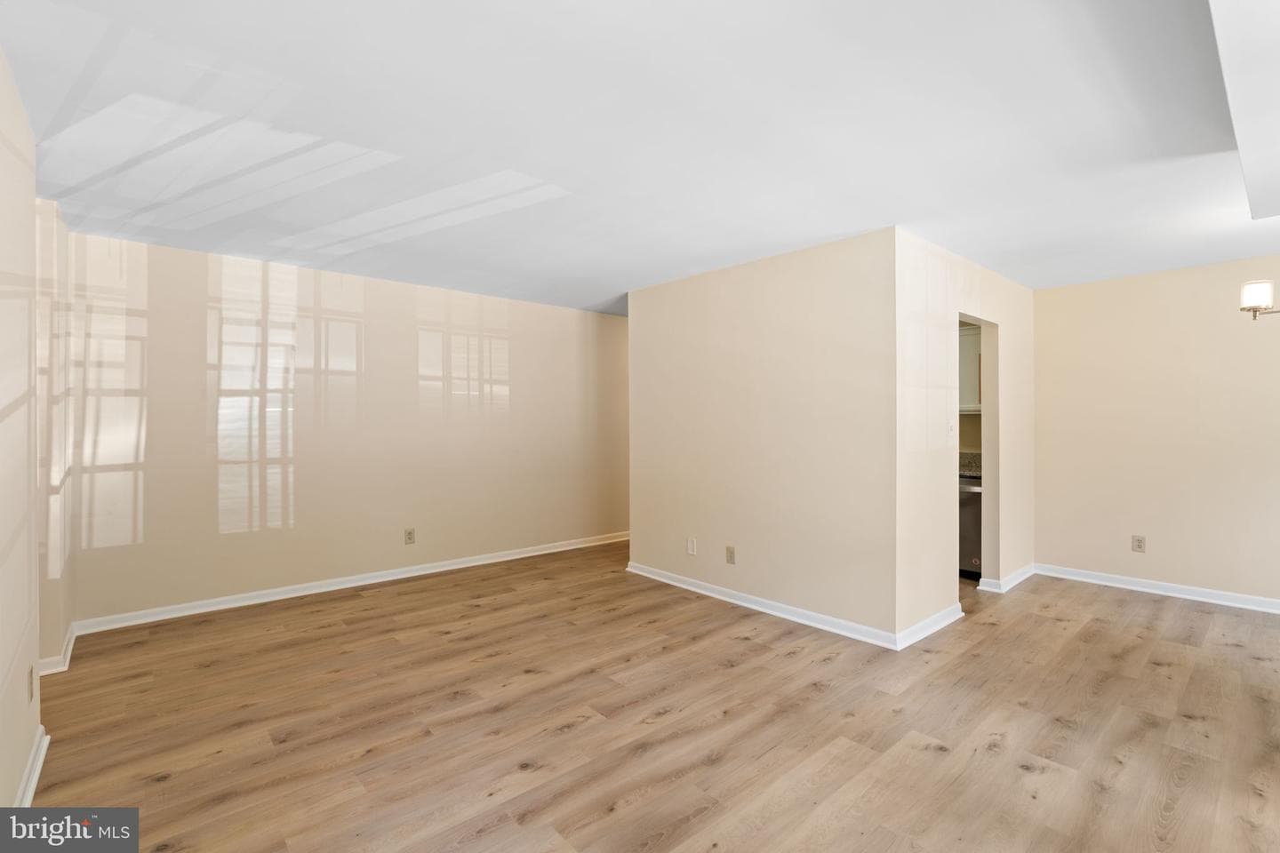 3901 Lyndhurst Dr # 201 photo 9