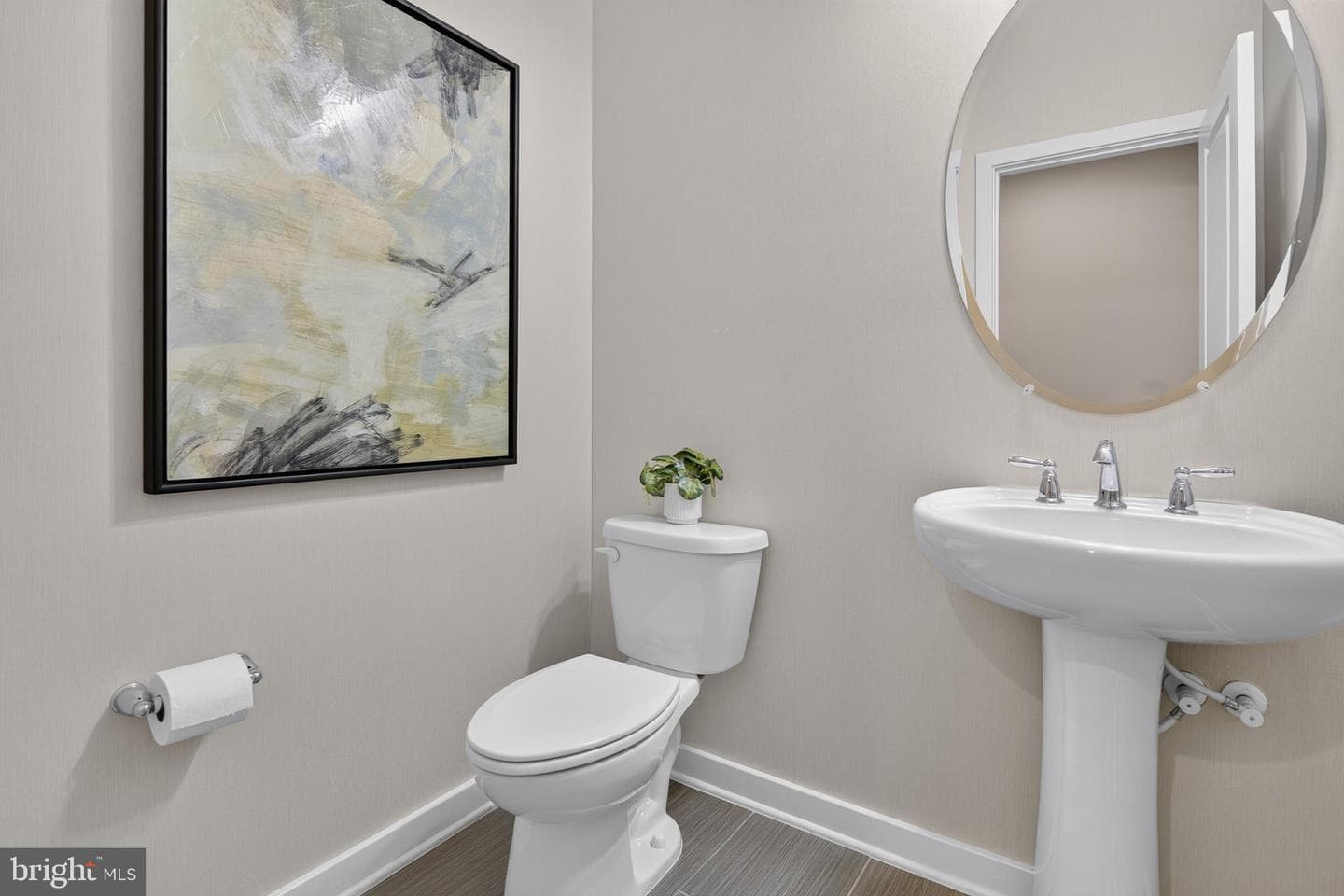 3957 Oak Street photo 10