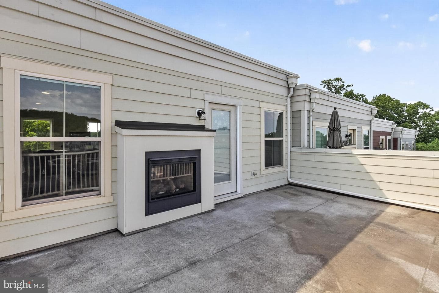 3957 Oak Street photo 47