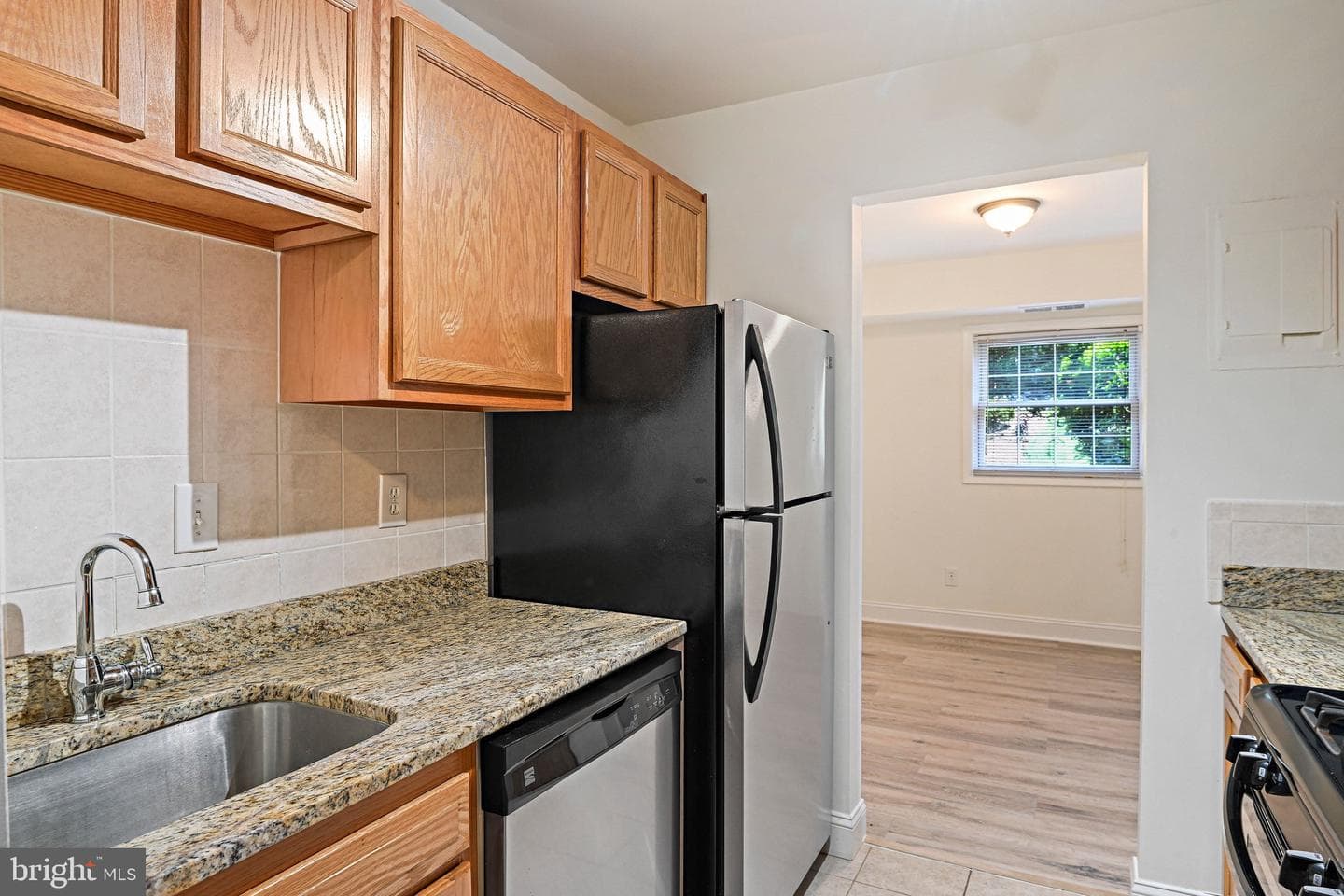 3860 Lyndhurst Drive #101 photo 13