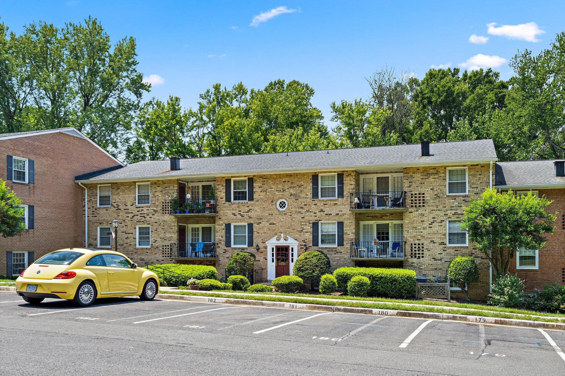 3860 Lyndhurst Drive #101 photo 3