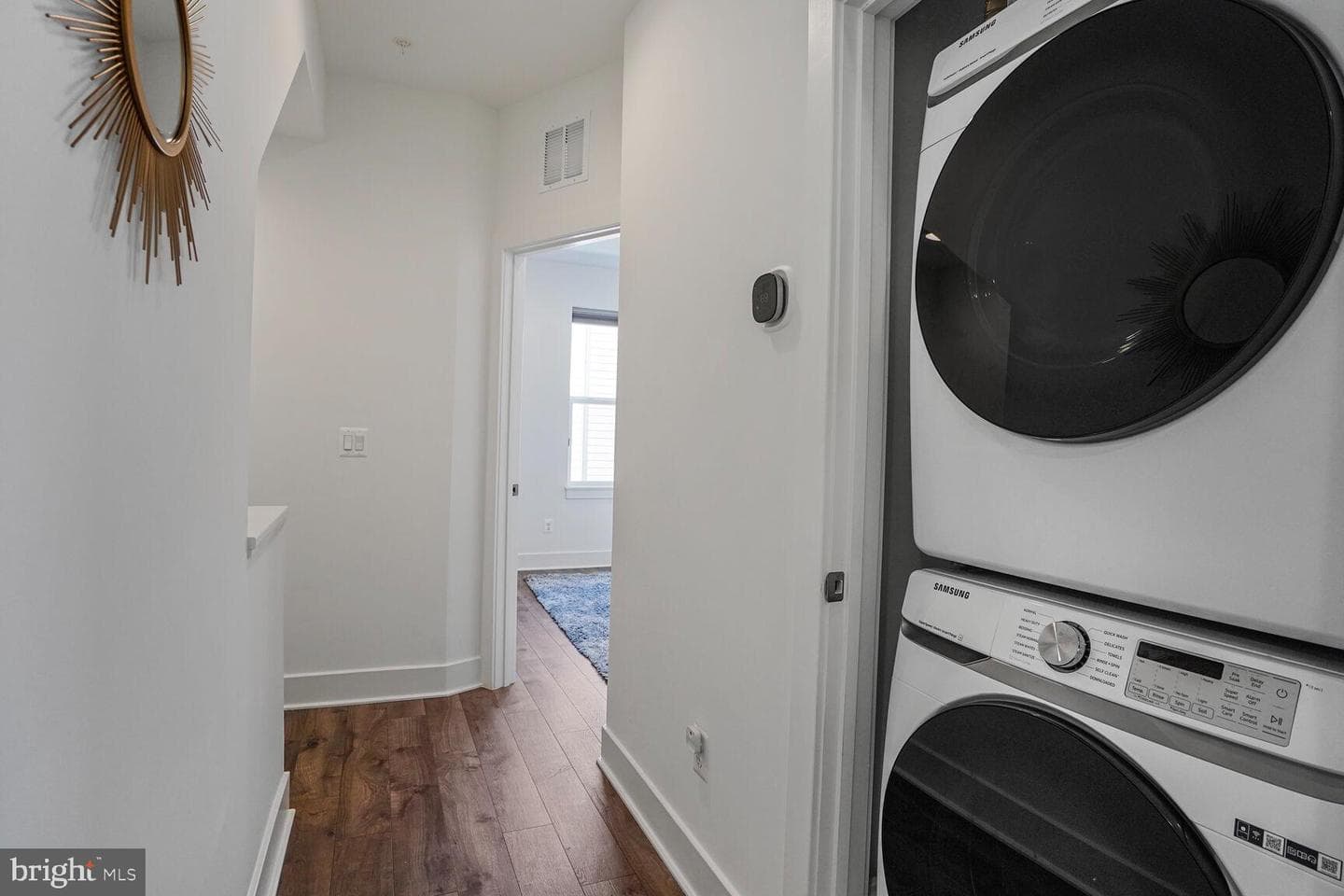 3509 Sutton Heights Circle photo 25