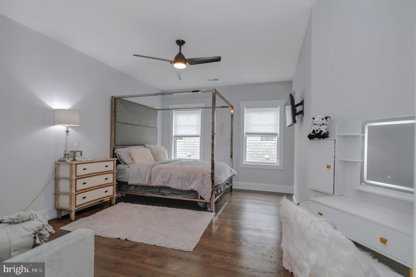 10704 Warwick Avenue photo 43