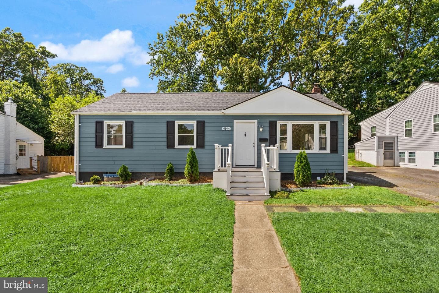 4144 Addison Road photo 1
