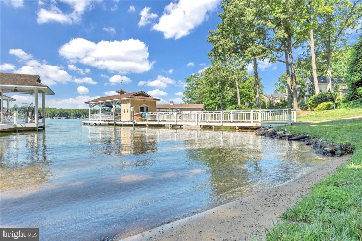 435 Cross Harbour Drive photo 75