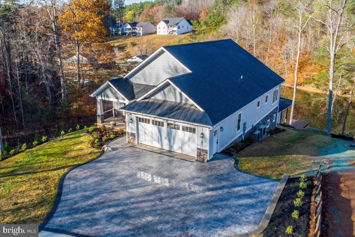172 Lakewatch Circle photo 108