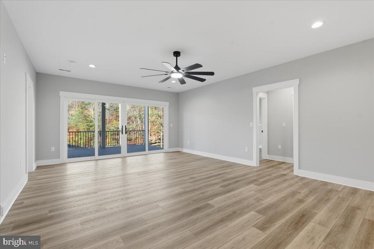 172 Lakewatch Circle photo 66