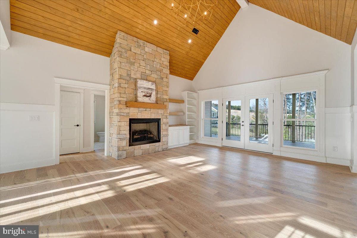 639 Compass Cove Circle photo 12
