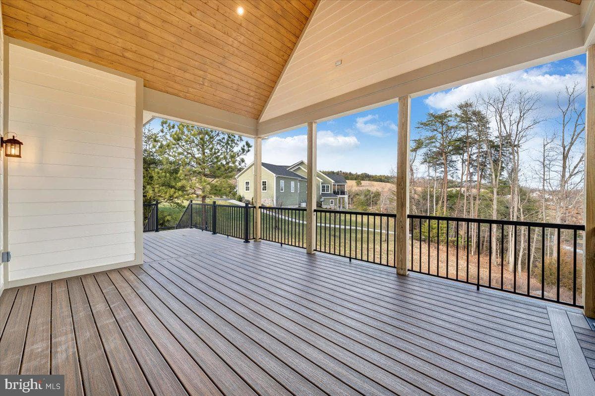 639 Compass Cove Circle photo 34
