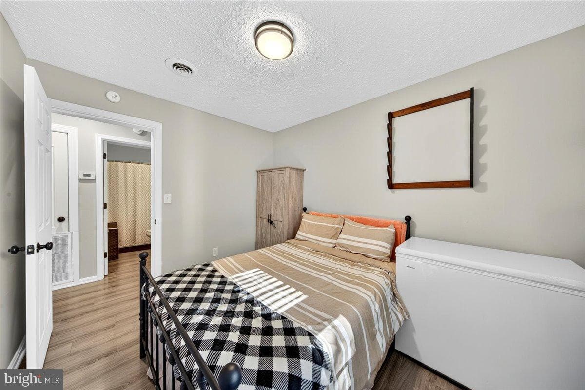 565 Venable Road photo 44