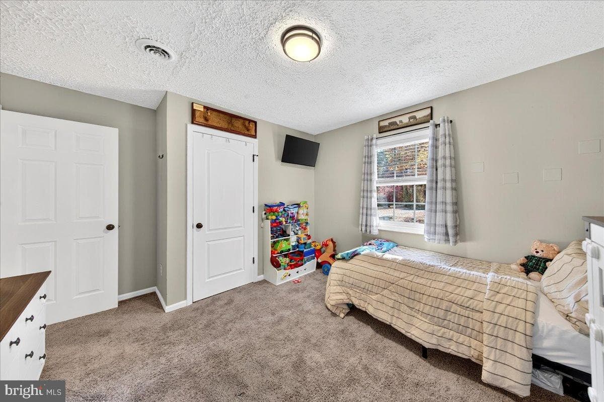565 Venable Road photo 45