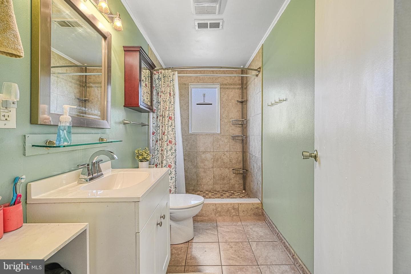 589 Three Chopt Road photo 32