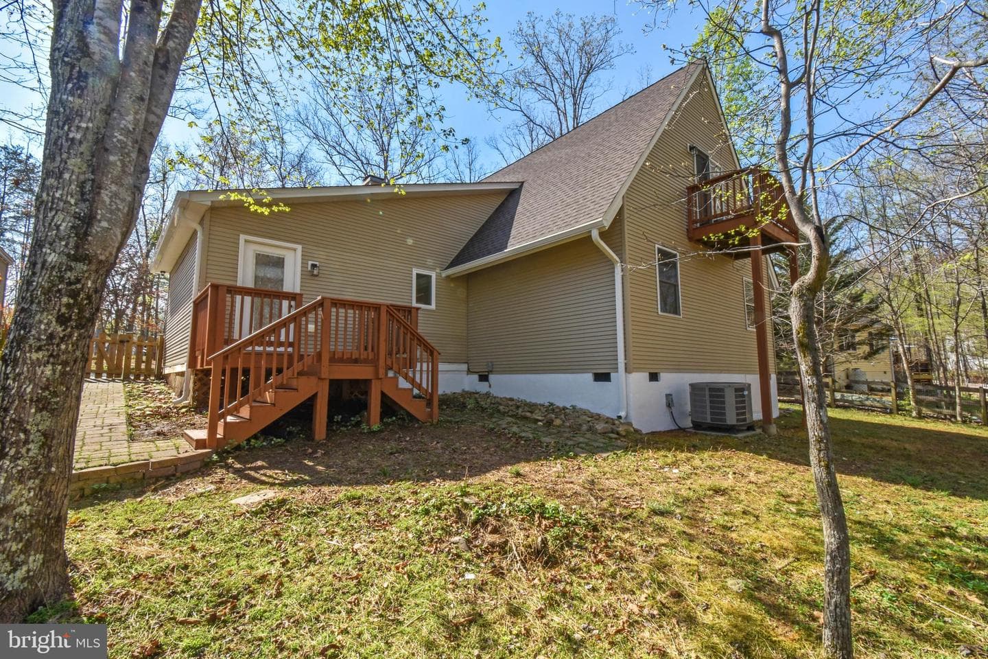 17 Bridlewood Dr photo 33