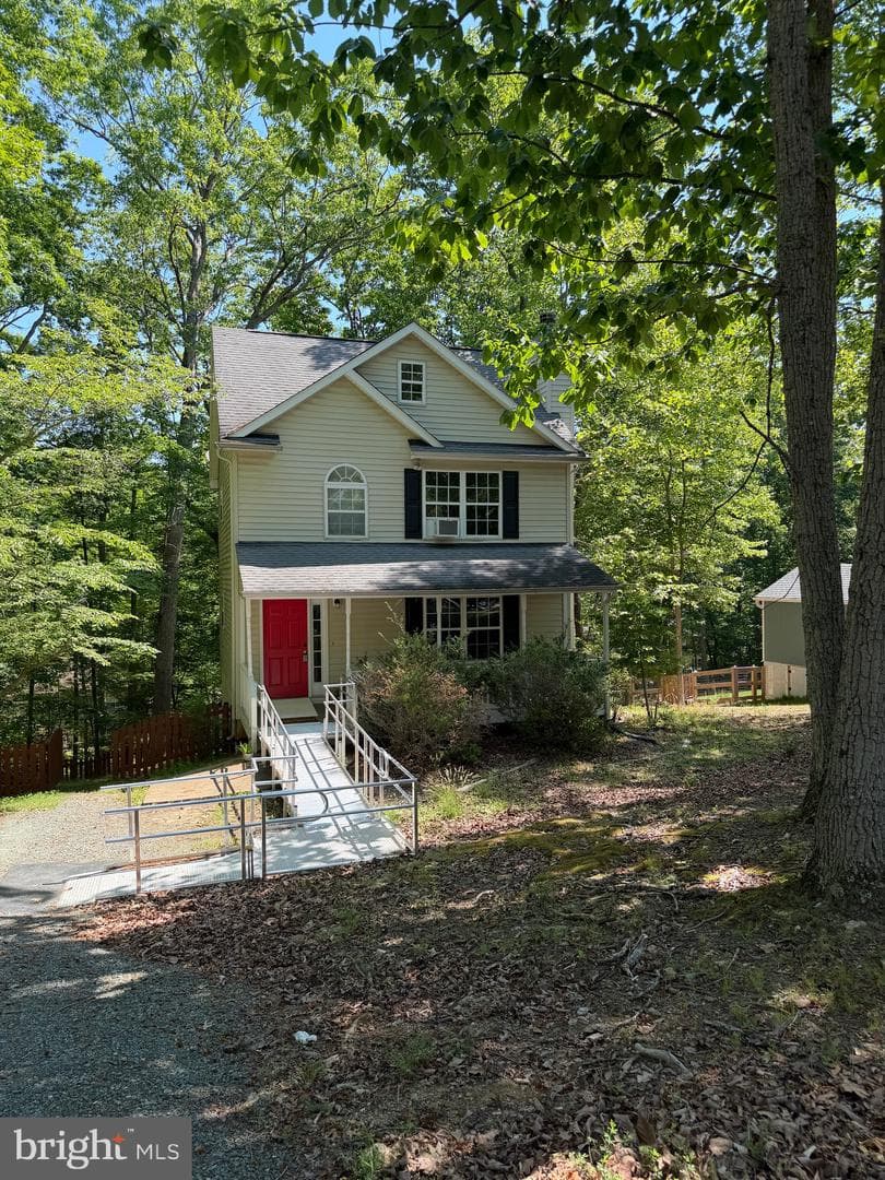 9 Austin Drive photo 1