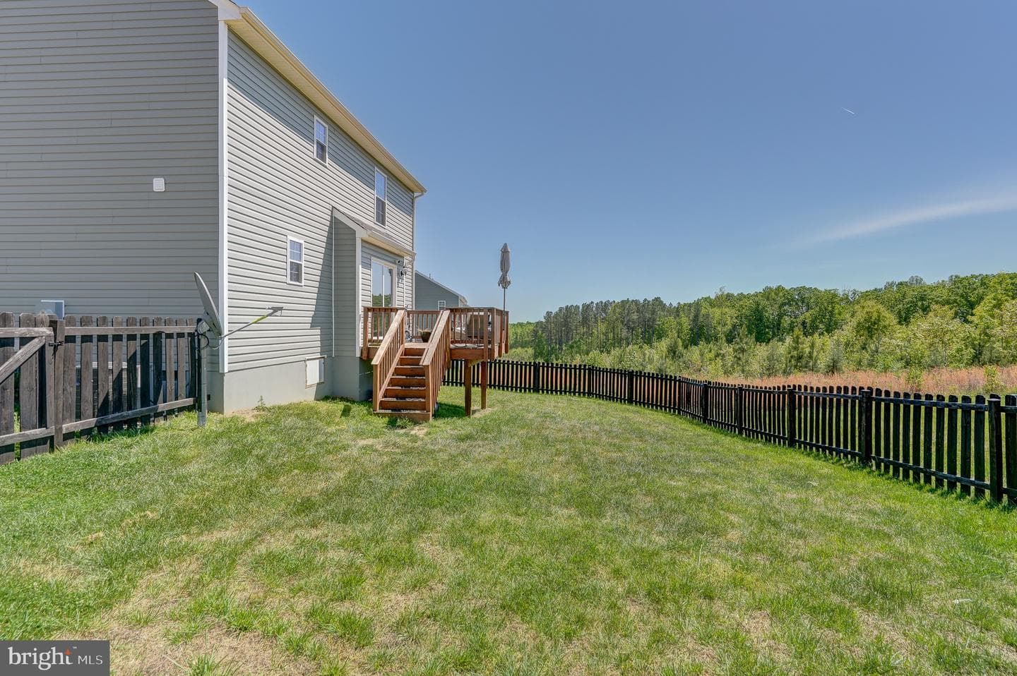 126 Riva Way photo 33
