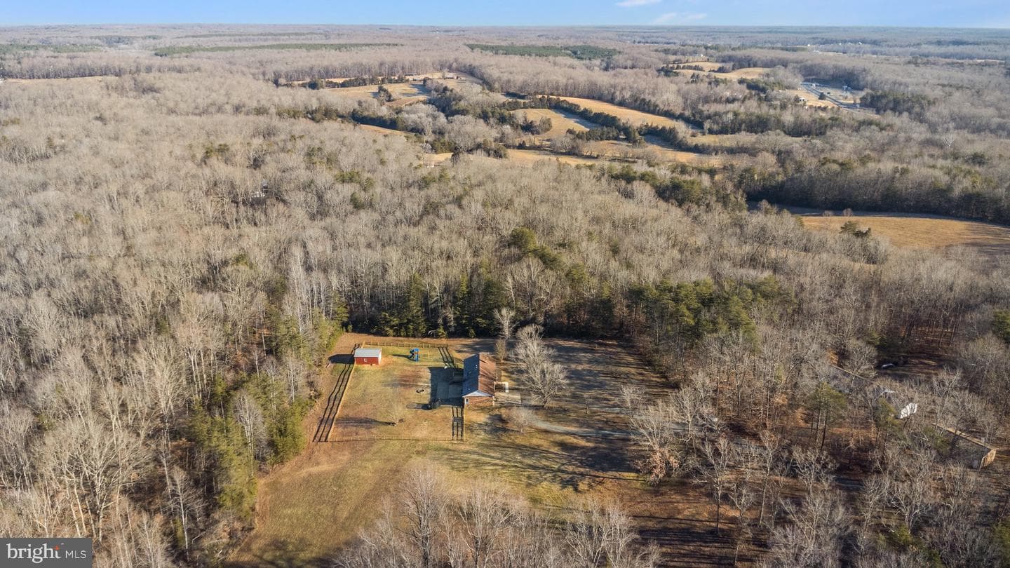 14100 Embrey Lane photo 33