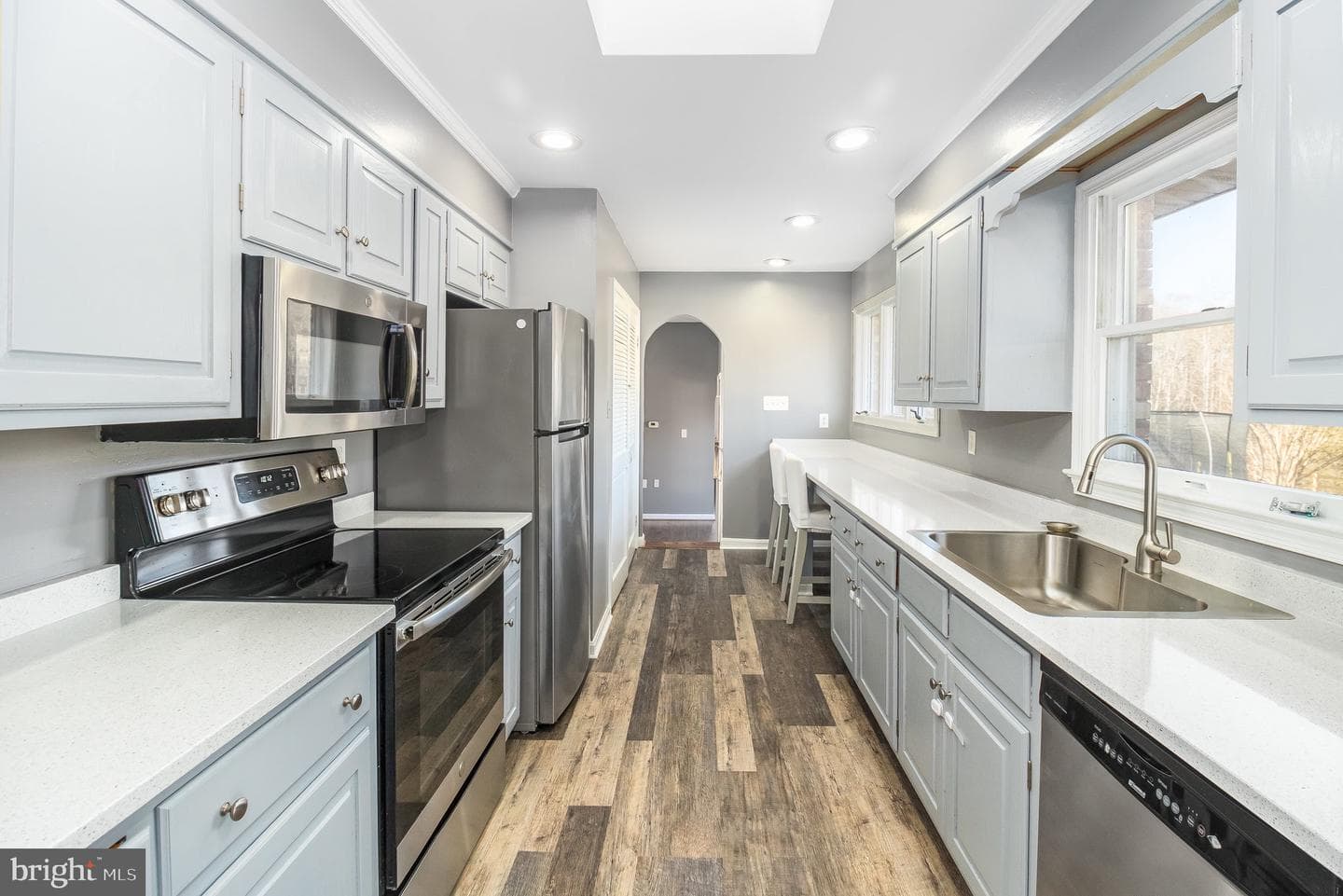 14100 Embrey Lane photo 8