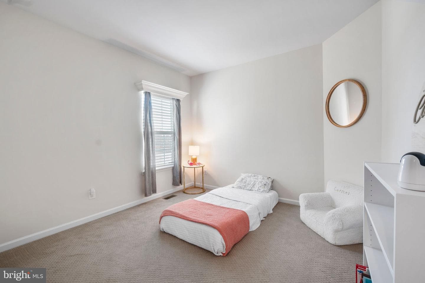 7609 Hancock Street photo 24