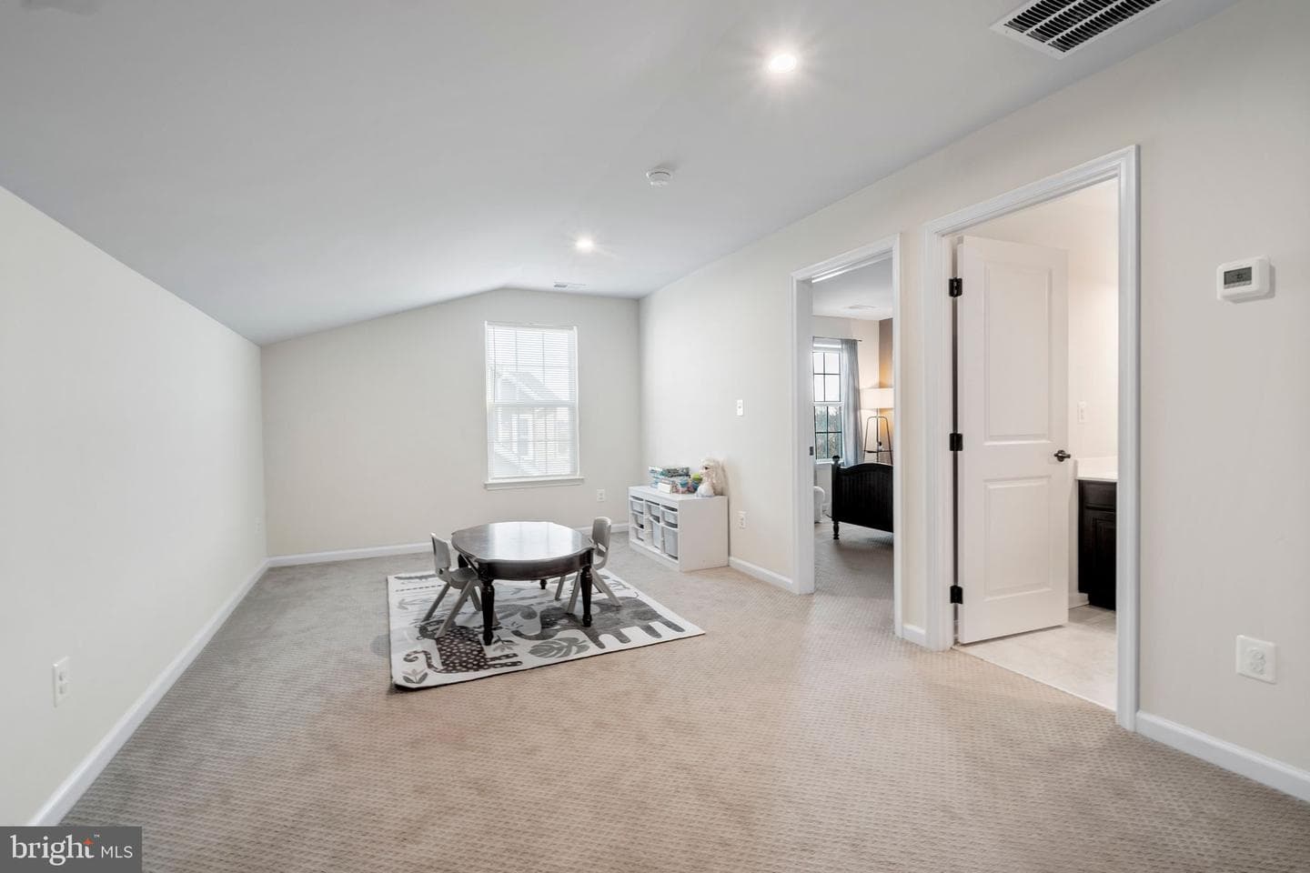 7609 Hancock Street photo 29