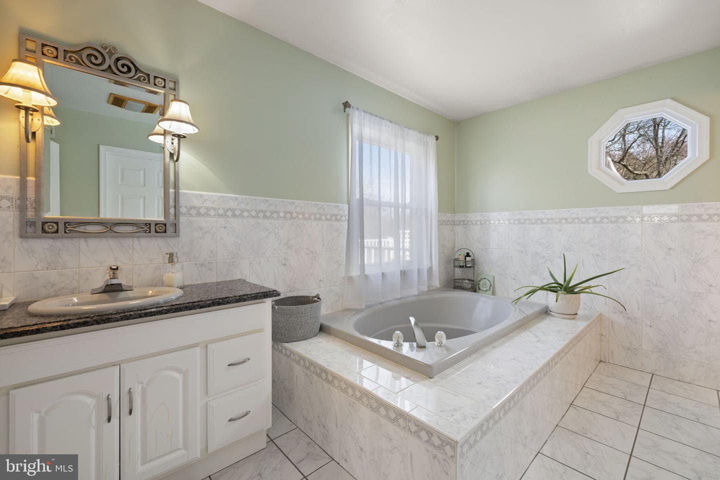 8839 Grasslands Court photo 51