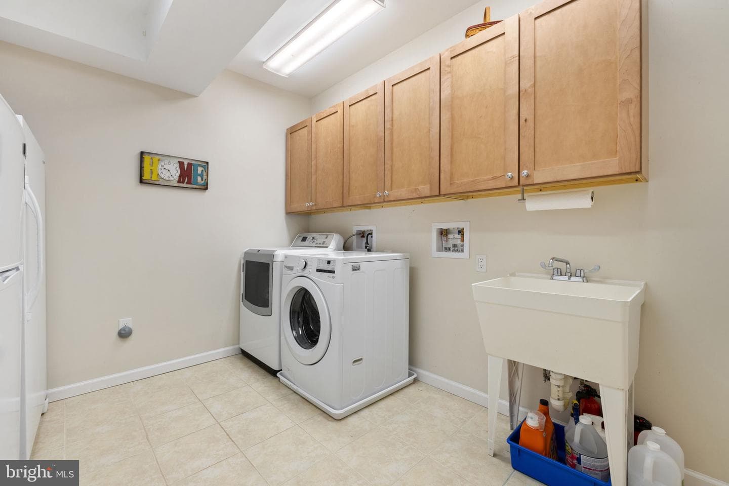 8839 Grasslands Court photo 61