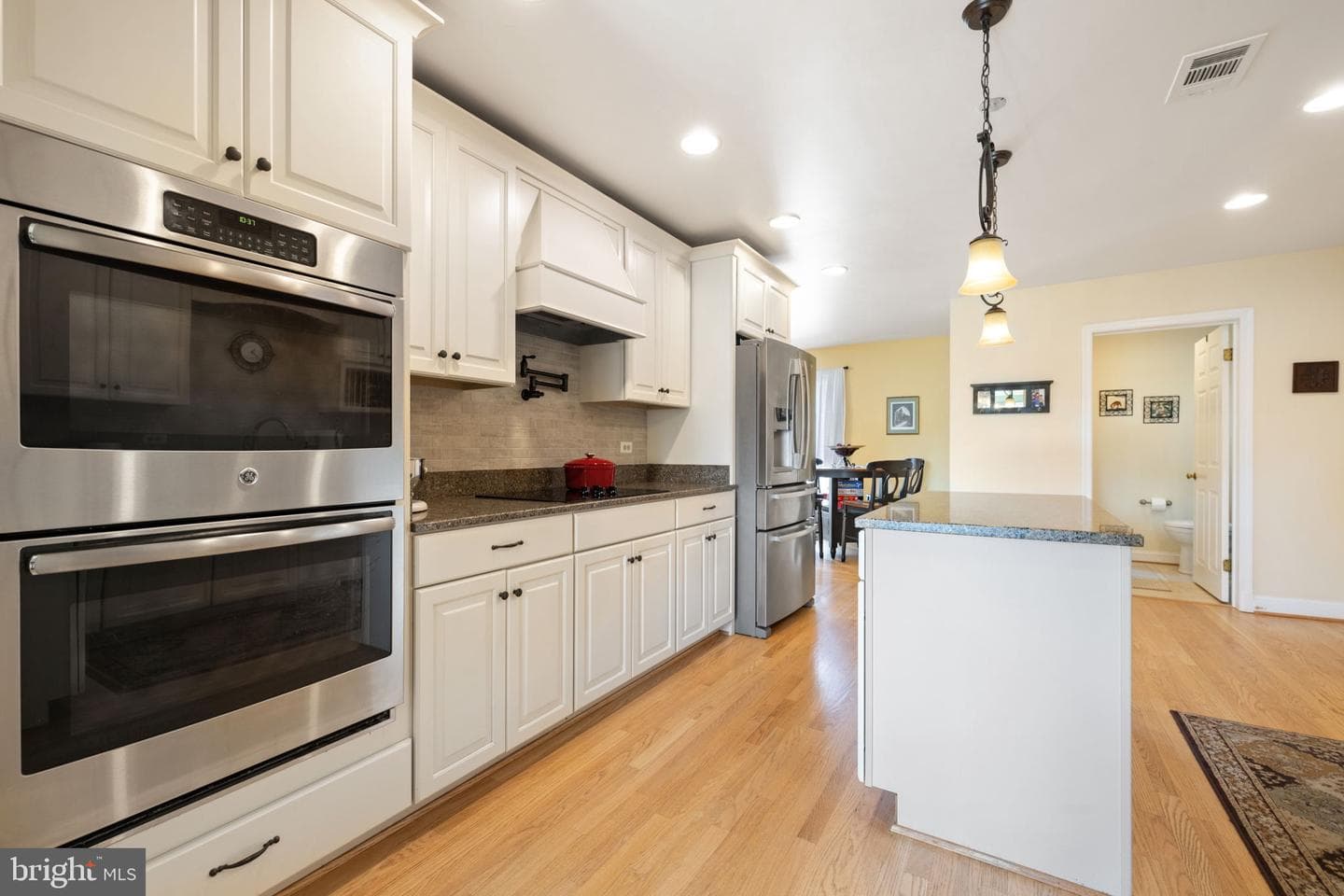 8839 Grasslands Court photo 70