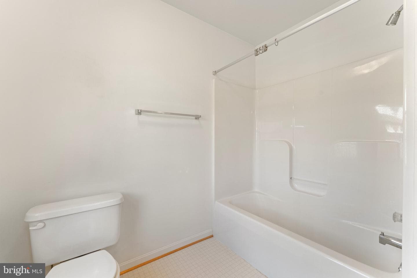 8456 Emerald Lane photo 26