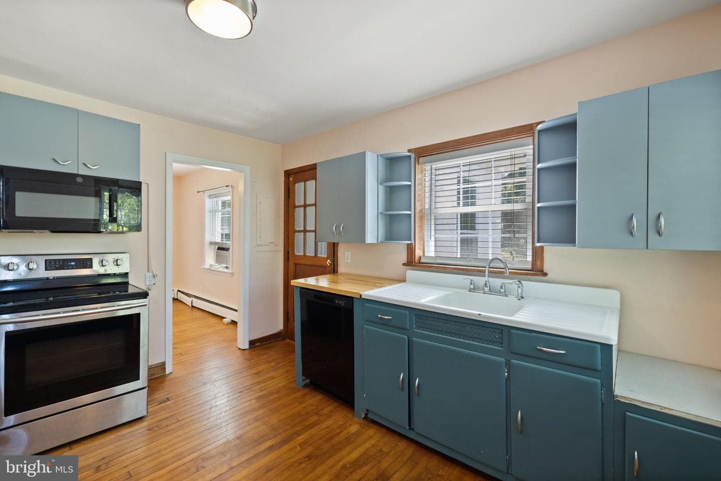 6307 Lee Street photo 20