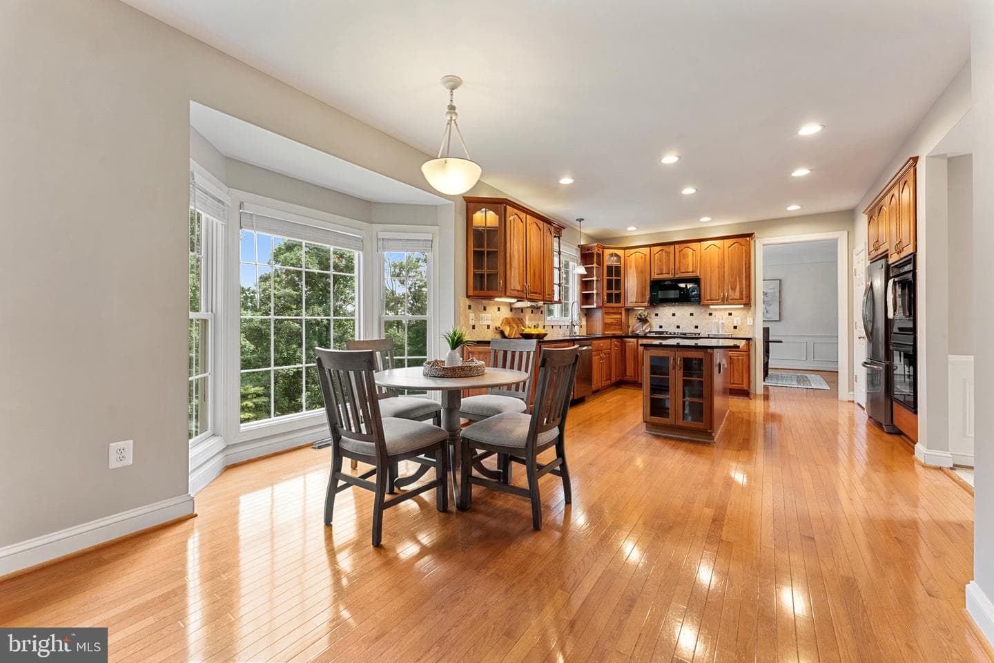 7978 Wellington Drive photo 32