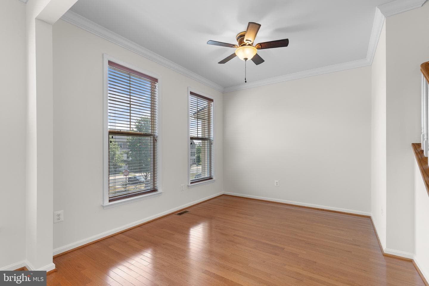 154 Cambridge Way photo 21